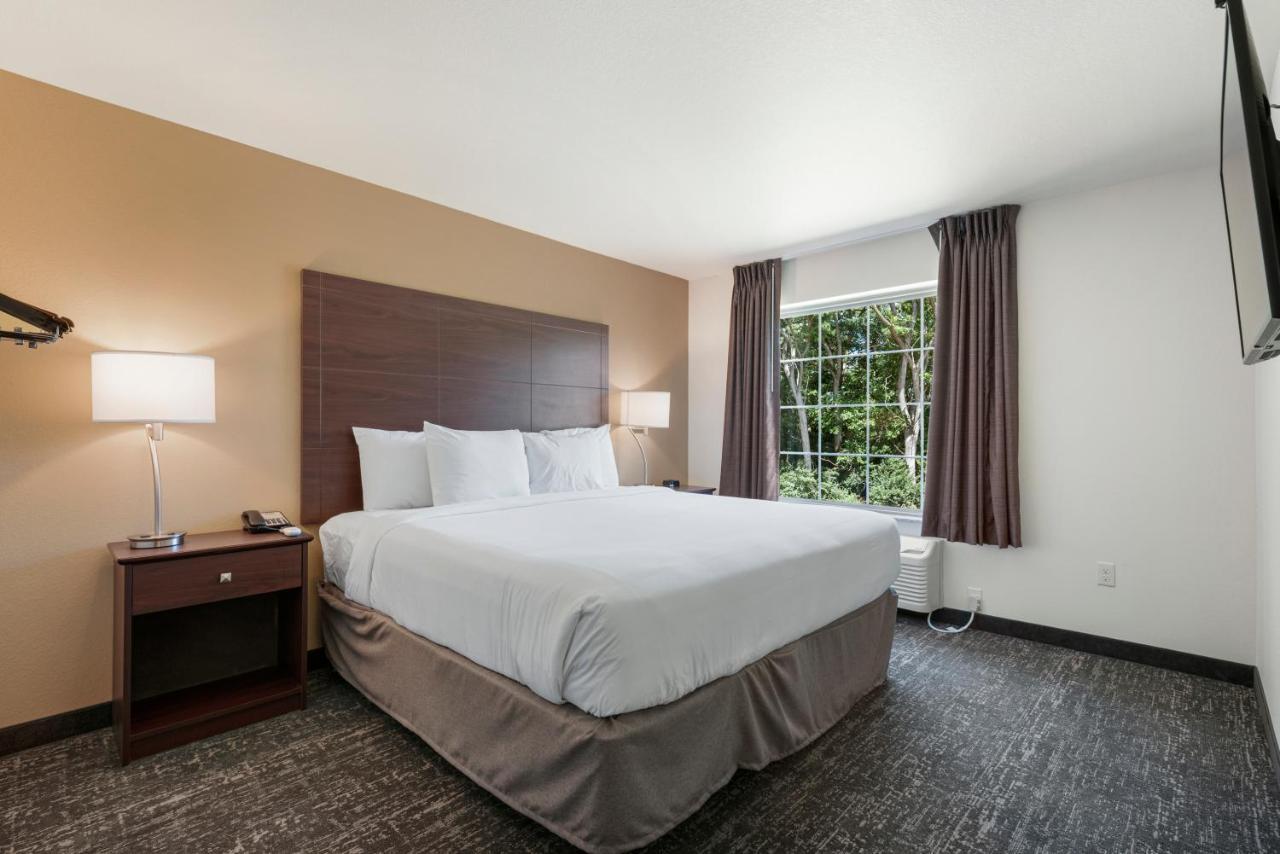 Cobblestone Hotel & Suites - Urbana Kültér fotó