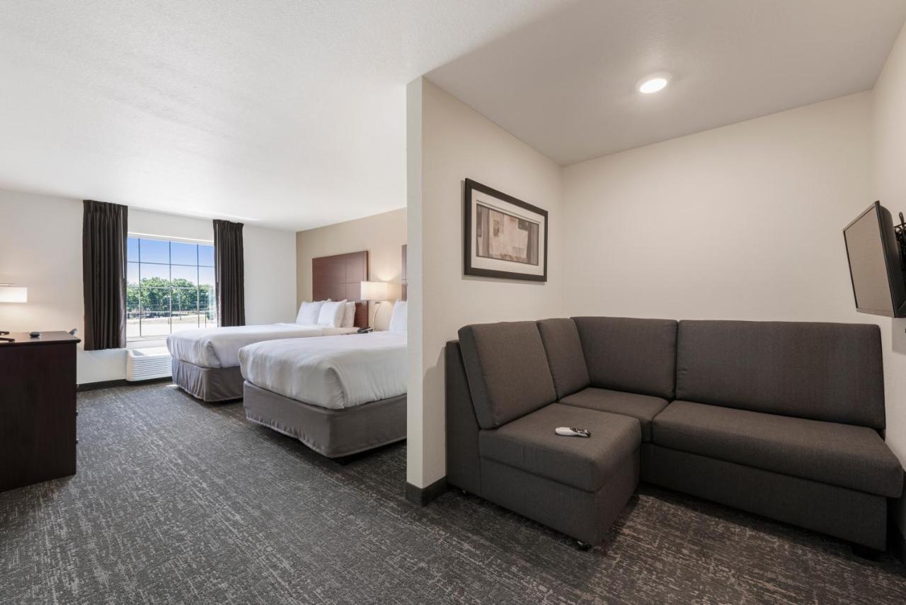 Cobblestone Hotel & Suites - Urbana Kültér fotó