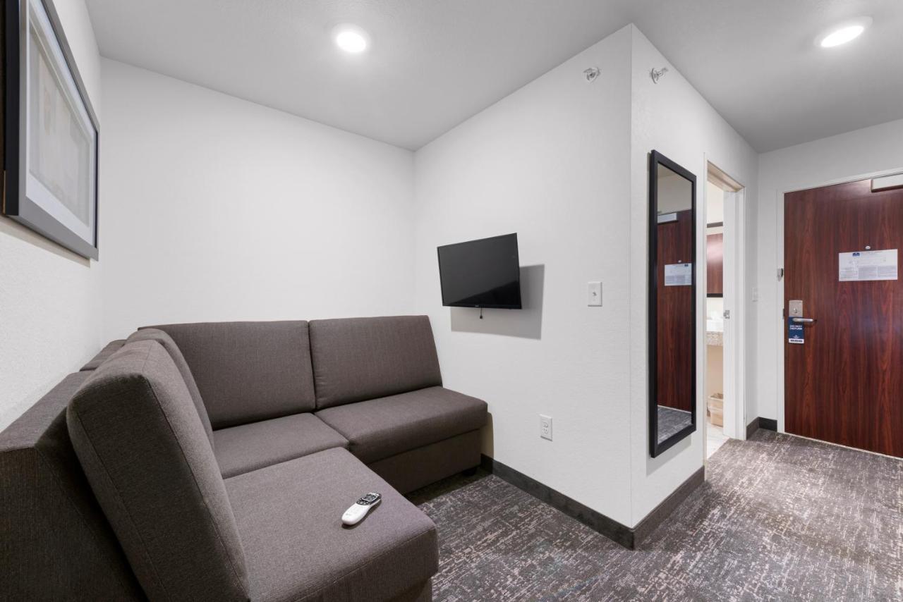 Cobblestone Hotel & Suites - Urbana Kültér fotó