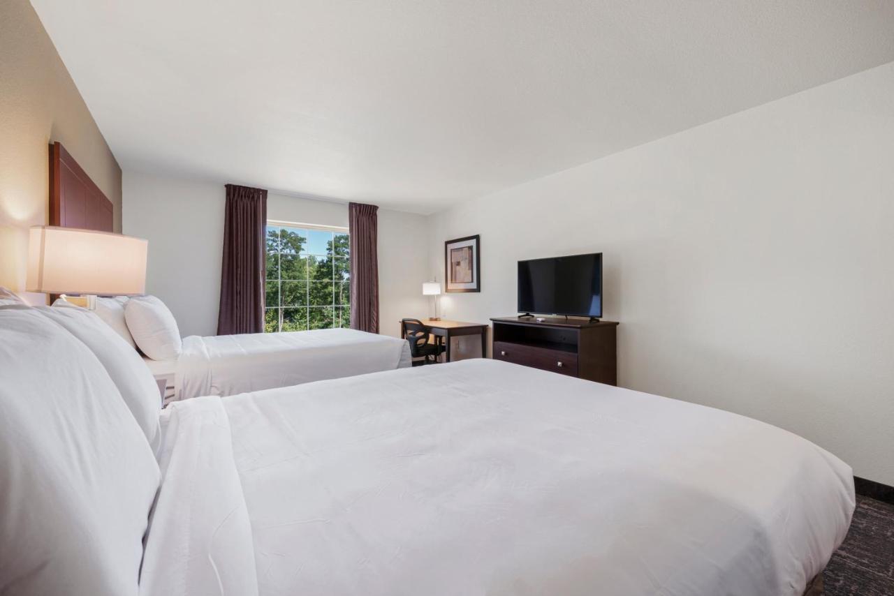 Cobblestone Hotel & Suites - Urbana Kültér fotó